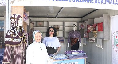 Kemaliyeli kadınlar asırlık Gazenne Kumaşını el emeği ile dokumaya devam ediyor