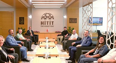 Kent Konseyi Yürütme Kurulundan Rektör Öztürk'e ziyaret