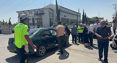 Kilis'te motosiklet ile otomobil çarpıştı: 2 yaralı