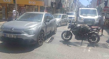 Kırmızı ışık ihlali kaza yaptırdı: 1 yaralı