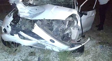 Kırşehir'de otomobil şarampole uçtu: 1 ölü, 1 yaralı