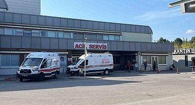 Kocaeli'de denize giren 2 kişi boğulma tehlikesi geçirdi