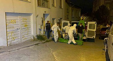 Kötü koku yayılan dairede 68 yaşındaki adamın cansız bedeni bulundu
