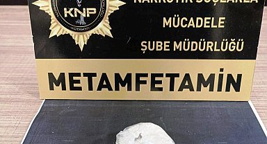 Kütahya'da iç çamaşırında uyuşturucu ele geçirilen şüpheli tutuklandı