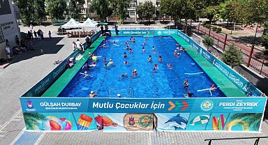 Manisalı çocukların yüzme mutluluğu