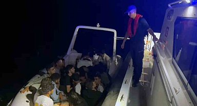 Marmaris'te 13 düzensiz göçmen ve bir göçmen kaçakçılığı şüphelisi yakalandı