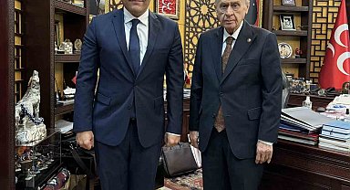 Martı kurucusu Öktem, Bahçeli'yi ziyaret etti