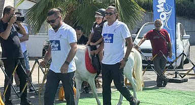 Miniklere hayvan sevgisi aşılandı