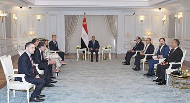 Mısır Cumhurbaşkanı Es-Sisi, ABD'li Bakan Blinken ile görüştü