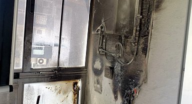 Mudanya'da apartman dairesinde çıkan yangın paniğe sebep oldu