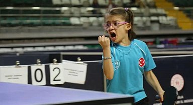 Muğlalı milli sporcu Üstündağ, Fransa'ya uğurlandı