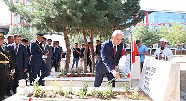 Muş'ta 30 Ağustos Zafer Bayramı törenle kutlandı