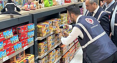 Okulların açılmasına sayılı günler kaldı: Kırtasiyeler teker teker denetleniyor