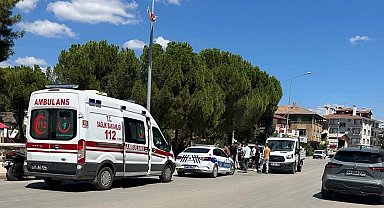 Osmancık'ta motosiklet ile hafif ticari araç çarpıştı: 1 yaralı
