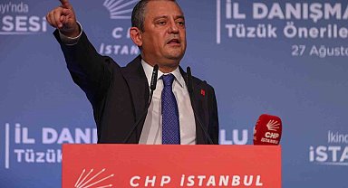 Özel; "Dijital demokratik katılım uygulaması elinizdeki cep telefonuyla partiyi yönetmek demek"