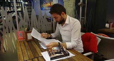 Prof. Dr. Mehmet Ceyhan'ın, M-çiçeği çiçeği virüsü açıklamalarına suç duyurusu