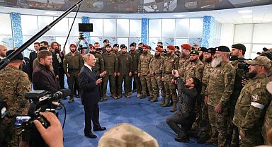 Putin'den 13 yıl sonra Çeçenistan'a sürpriz ziyaret