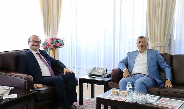 Rektör Hacımüftüoğlu: "Bilgiyi arayan, araştıran ve bunu üreten, ürettiği bilgiyi teknolojiye dönüştürene destek olacağız"