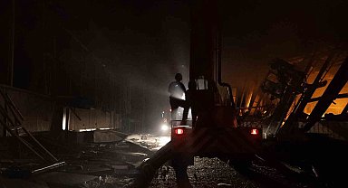 Rusya, Ukrayna'da fabrikayı vurdu: 2 ölü
