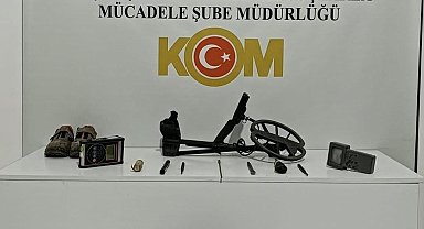 Samsun'da 2 kişi define arama malzemesiyle yakalandı