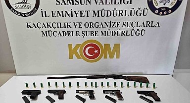 Samsun'da ruhsatsız silah operasyonu: 2 gözaltı