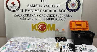 Samsun'da sağlıksız ortamda ilaç ve tıbbi malzeme ele geçirildi