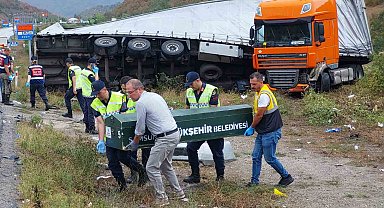 Samsun'daki kazada ölen 3 kişinin cansız bedeni otopsi için morga kaldırıldı