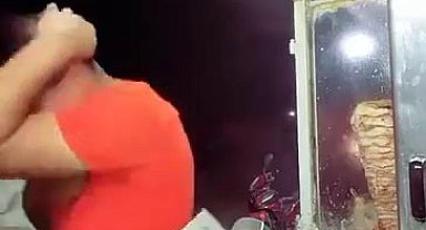 Şanlıurfa'da canlı yayında dönerciye silahlı saldırı