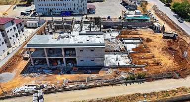 Sason Halk Kütüphanesi inşaatı hızıyla yükseliyor
