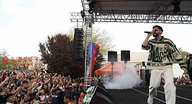 Sefo Gaziantep'te sevenleriyle buluşuyor