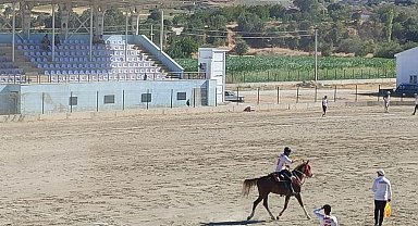 Selendi'de atlı ciritte yarı final heyecanı başladı