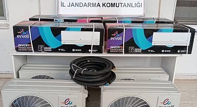 Şırnak'ta jandarma ekipleri kaçakçılara göz açtırmadı: 24 gözaltı
