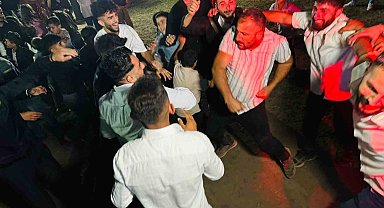 Şırnaklı gençlerin ilginç dansı