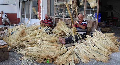 Son süpürge ustaları teknolojiye direniyor