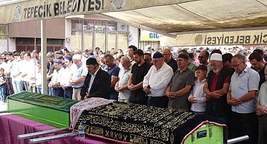 Tavşanlılı genç çift gözyaşları ile toprağa verildi