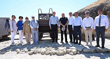 TBMM Başkanı Numan Kurtulmuş ve AK Partili Ayhan Gider, Tarihi Alanı ziyaret etti