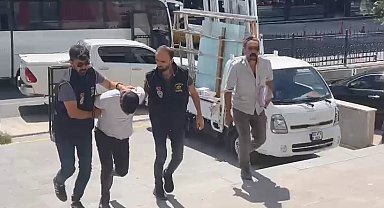 Tekirdağ'da pencereden açılan ateşle ölen şahıs toprağa verilirken, yakalanan katil zanlısı tutuklandı