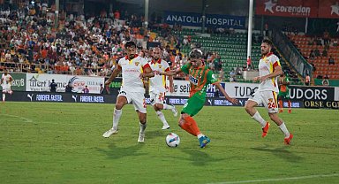 Trendyol Süper Lig: Corendon Alanyaspor: 1 - Göztepe: 1