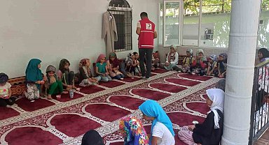 Türk Kızılayı Silvan Şubesinden serinleten sürpriz