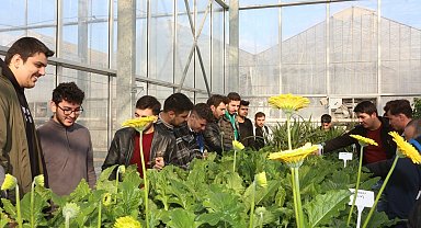 Türkiye'nin en çok tercih edilen Ziraat Fakültesi AÜ'den