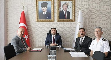 Vali Işın, yeni eğitim-öğretim yılı toplantısına Katıldı