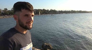 Yalova'da denizde boğuma tehlikesi geçiren şahsı kurtaran genç o anları anlattı