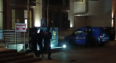 Yanan otomobildeki cesetle ilgili 1 tutuklama