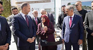 Yardımlardan etkilendi, belediyeye mobil aşevi bağışladı