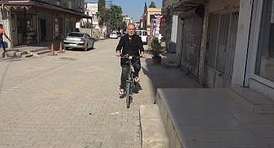 Yılların saat tamircisi 50 yıllık bisiklet rutinini senelerdir bozmadı