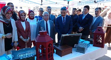 Yozgat'ta ADEM'li kadınların el emeği göz nuru eserler sergilendi