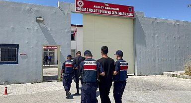Yozgat'ta aranan 2 kişi yakalandı