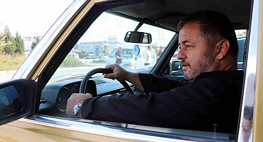 10 yaşında verdiği sözü 50 yaşında tuttu, otomobili kaptı