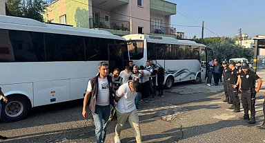 14 yaşındaki kıza cinsel istismar olayında 10 tutuklama