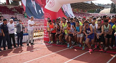 16. İsmail Akçay Yol Koşusu renkli görüntülere sahne oldu